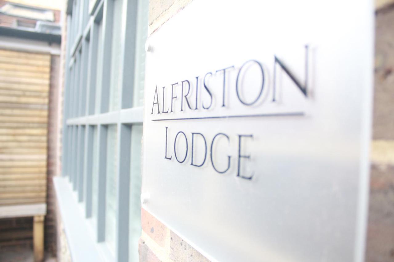 Alfriston Lodge By Air Premier Eksteriør bilde